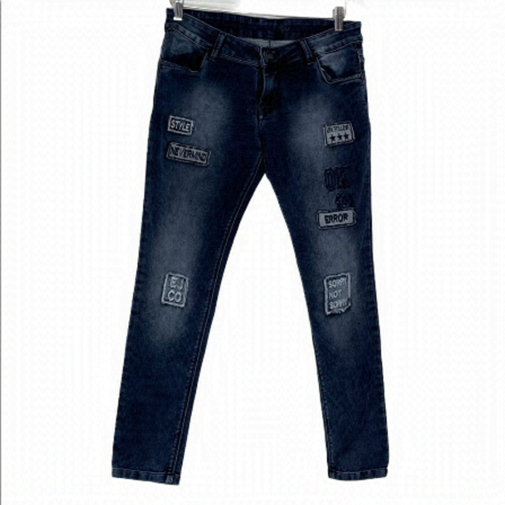 Patches denim jeans